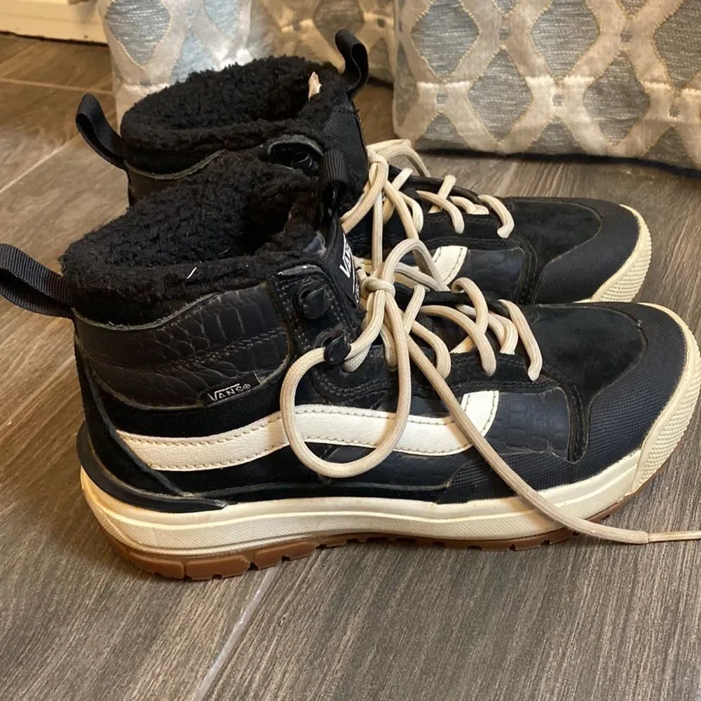 VANS HEIQ Eco Dry Dupont High Crocodile Skin Black Boots US Men 4.0 / Women 5.5